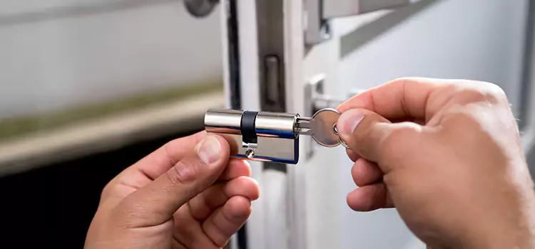 Emergency Locksmith for House Lisle